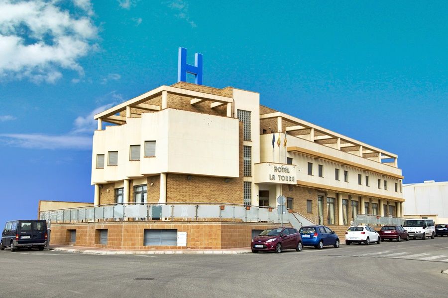 Hotel La Torre Los Montesinos Ngoại thất bức ảnh